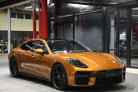 中古車・新車 入荷速報 ポルシェ パナメーラ