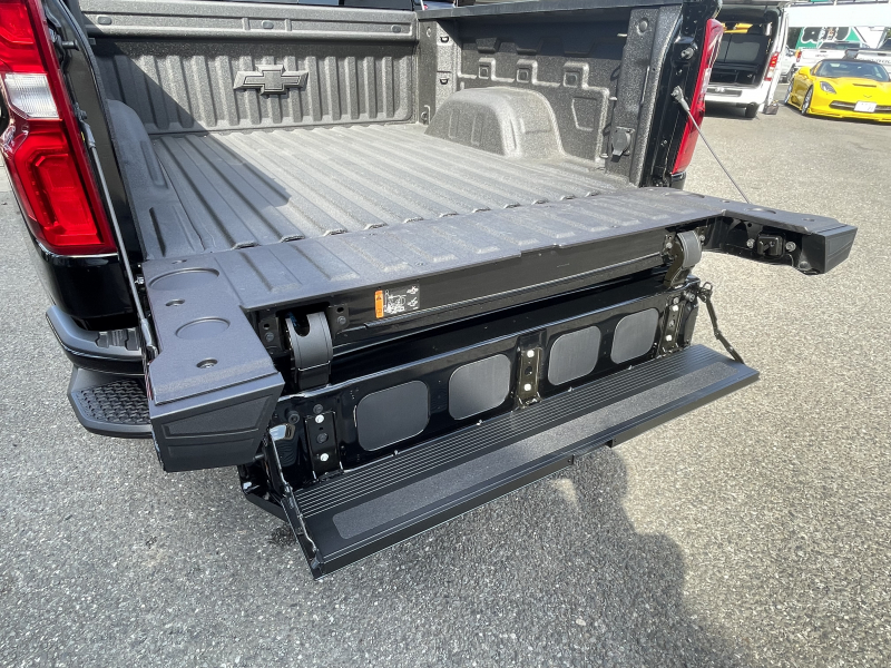 シボレー シルバラード LT TRAIL BOSS ﾌﾟﾚﾐｱﾑPKG 3.0L Duramax 4WD