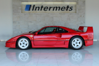 中古車・新車 入荷速報 フェラーリ F40