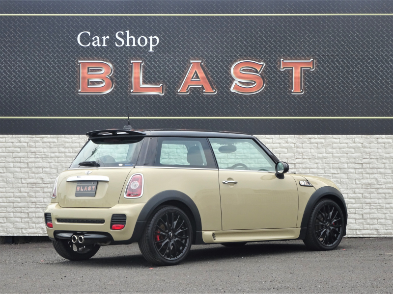 MINI(ミニ) ミニ クーパーS JCWエアロダイナミックパッケージ 中古車情報 | スーパーカー 中古車 検索サイト エキゾチック・カー.jp