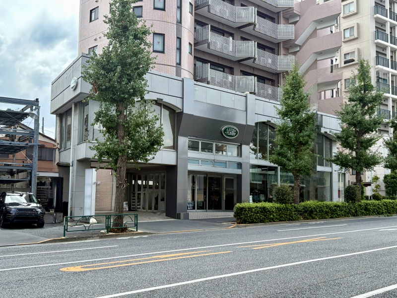 ジャガー・ランドローバー目黒